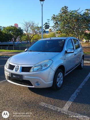 RENAULT SANDERO 1.6 EXPRESSION 8V FLEX 4P MANUAL RENAULT SANDERO 1.6 EXPRESSION 8V FLEX 4P MANUAL